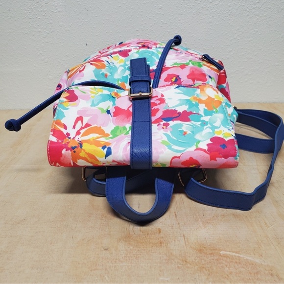 *Low Start* NWOT Like New Floral Backpack with Blue Accents - Picture 3 of 4